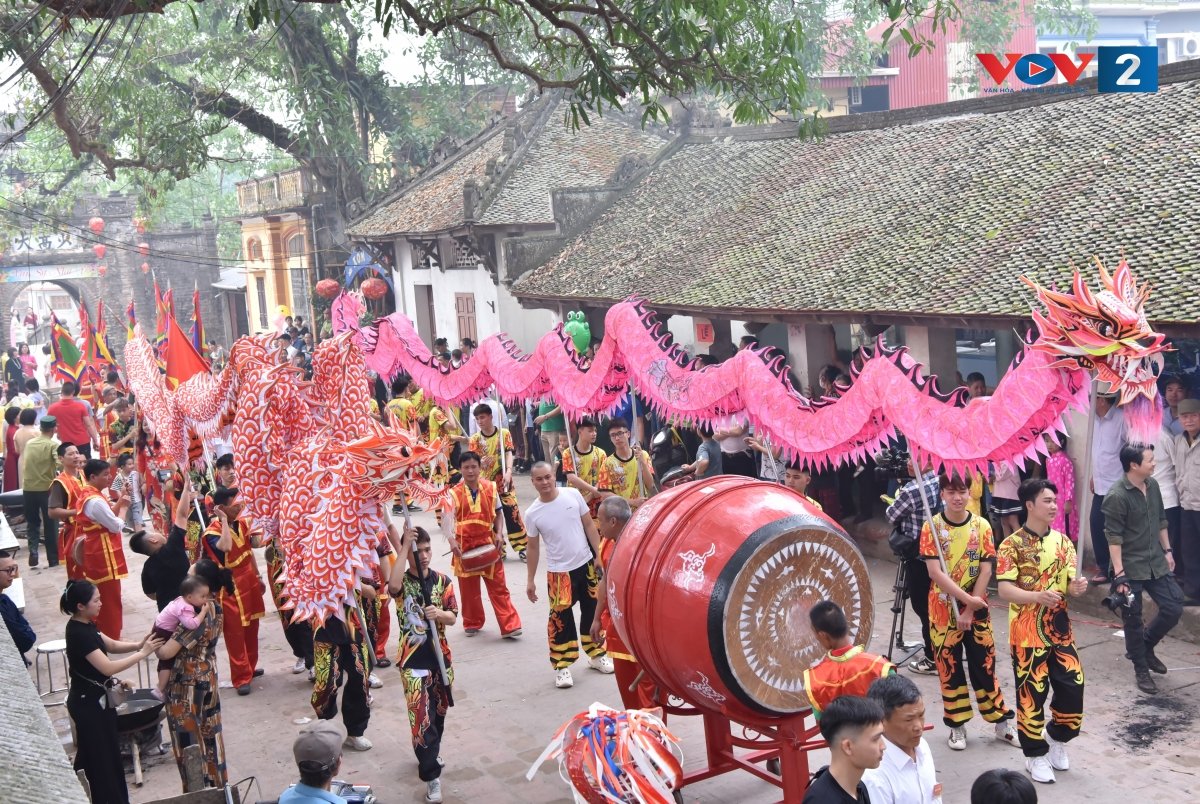 Hanoi Bike Trip Van Phuc Chuong Uoc Le Village 1 Day